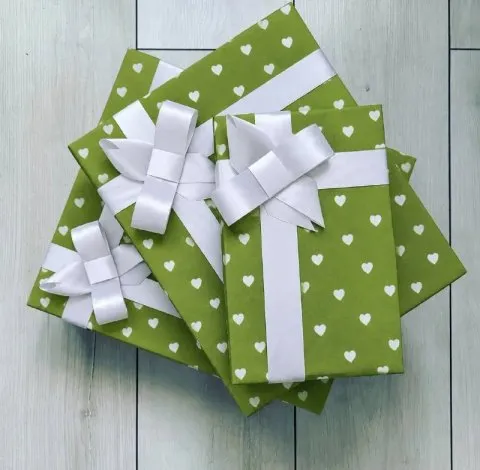 Подарункові коробки до 14 лютого