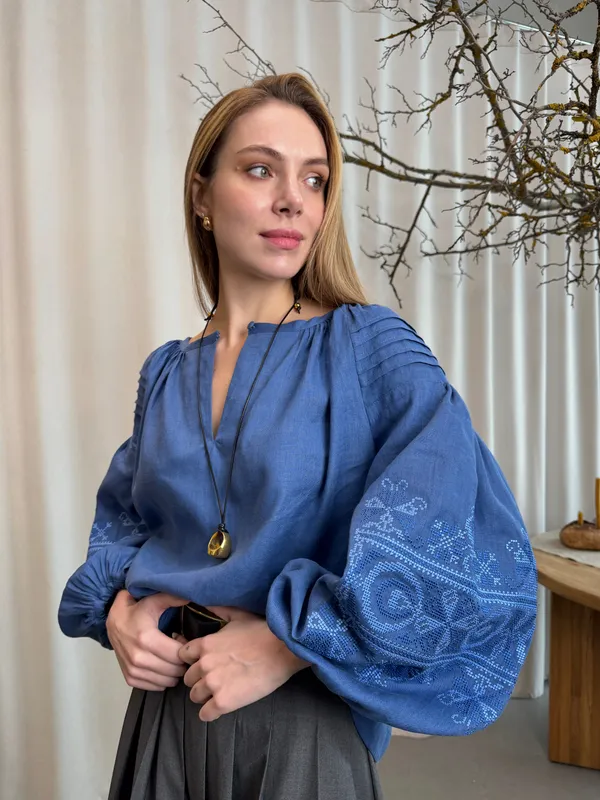 Вишиванка "Меланія" EMBR GEM
