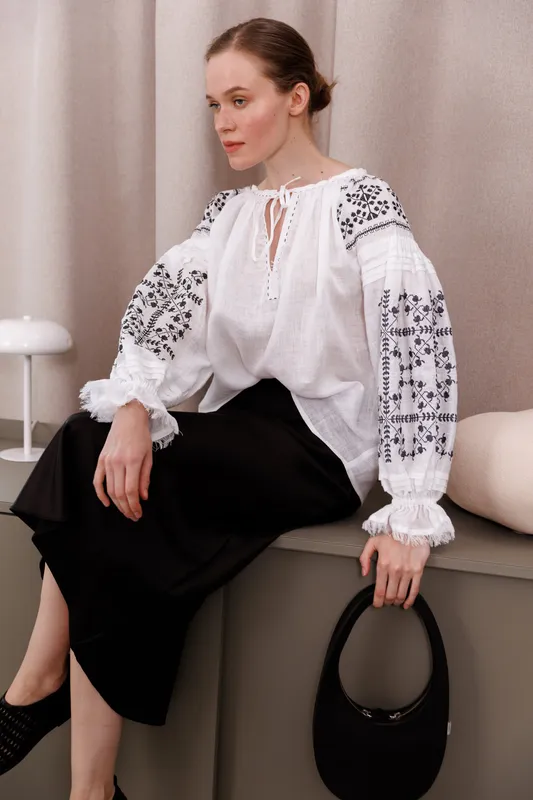 Вишиванка "Традиційна" EMBR GEM