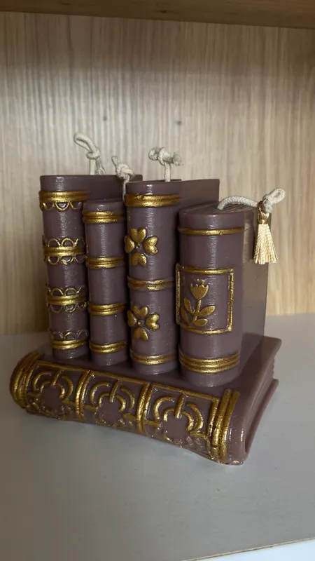 Свічка «Книга »